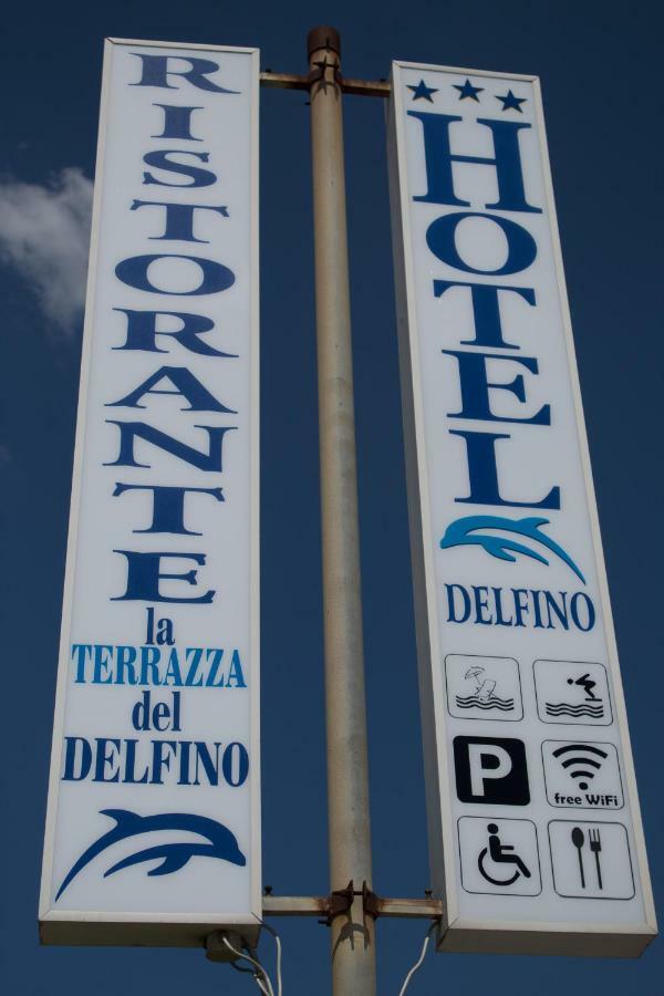 Hotel Delfino Marina Di Carrara Exterior photo